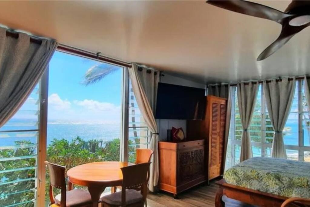 Breezy Beachfront Bali-Style Haven 180 Degree Oceanview Hau'ula Luaran gambar