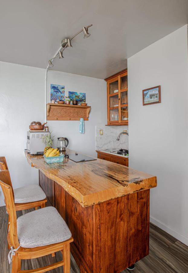 Breezy Beachfront Bali-Style Haven 180 Degree Oceanview Hau'ula Luaran gambar