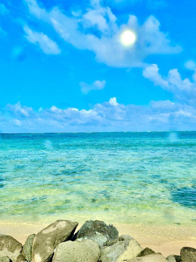 Breezy Beachfront Bali-Style Haven 180 Degree Oceanview Hau'ula Luaran gambar